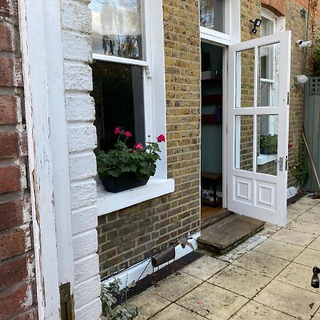 Richmond & Kew Gardens Cozy Garden Flat By The Pagoda Ngoại thất bức ảnh