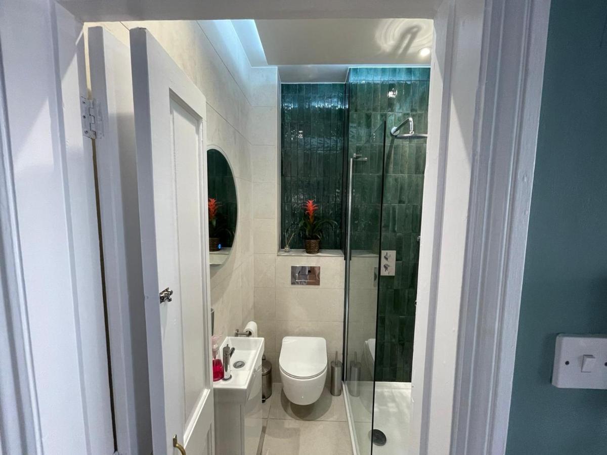 Richmond & Kew Gardens Cozy Garden Flat By The Pagoda Ngoại thất bức ảnh